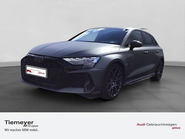 Daytonagrau polarmatt Gebraucht 2025 Audi RS3 Sportback Ambiente Kleinwagen | 69.090 € (Etwas zu teuer) - Bild 1/4
