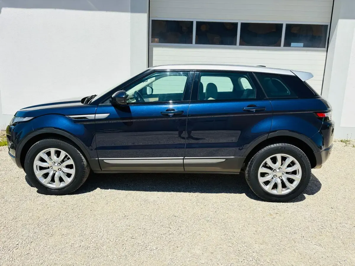 Gebraucht Land Rover Range Rover evoque Pure 190 PS (139 kW) 2014 Blau SUV