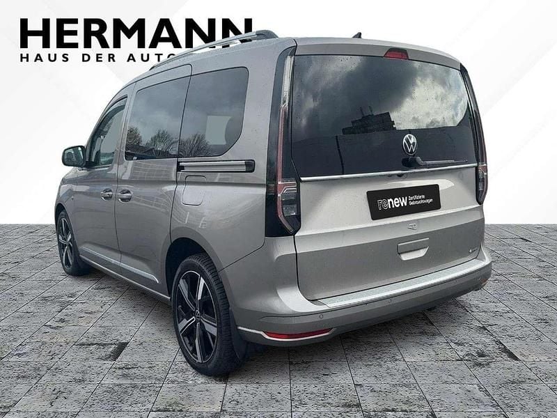 Gebraucht VW Caddy Style 122 PS (89 kW) 2021 Mojave beige metallic (beige) Van / Kleinbus