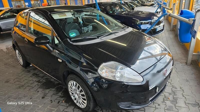 Schwarz Gebraucht 2008 Fiat Punto Kleinwagen | 1.750 € (Fairer Preis) - Bild 1/4