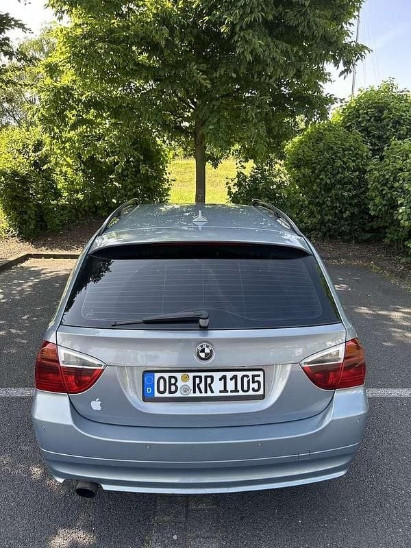 Gebraucht BMW 320 163 PS (119 kW) 2007 Kombi