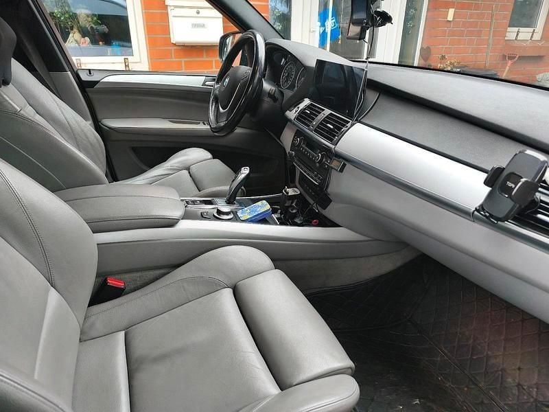 Gebraucht BMW X5 235 PS (172 kW) 2009 Weiß SUV