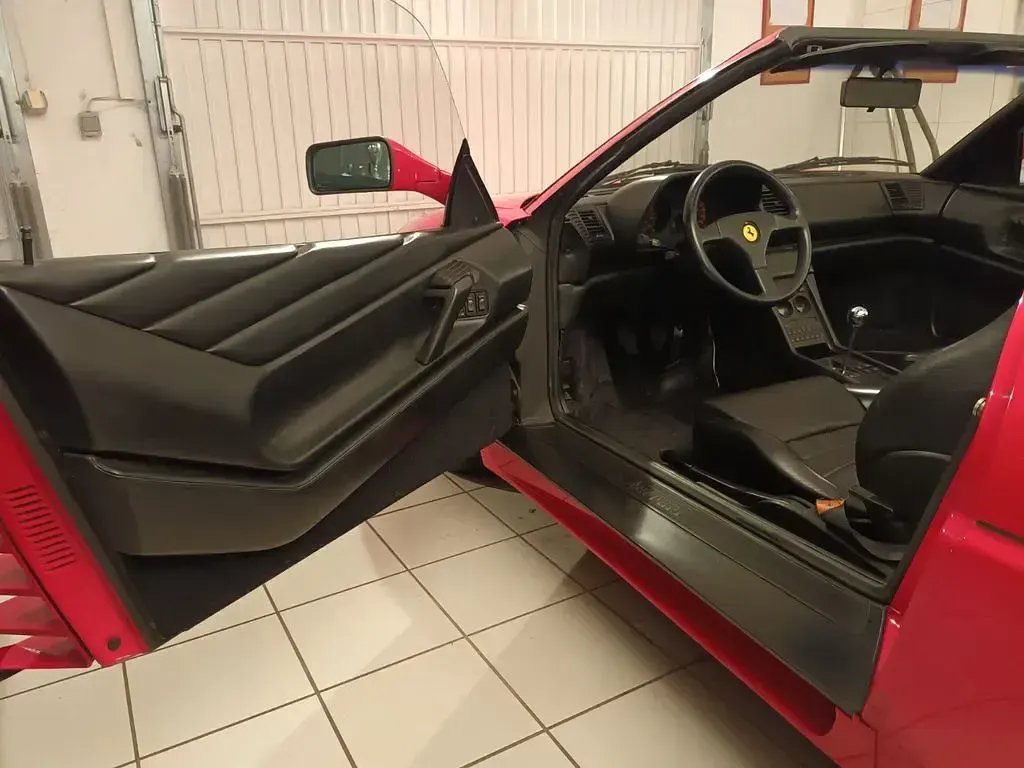 Second-hand Ferrari 348 295 CP (216 kW) 1991 Roșu Cabrio