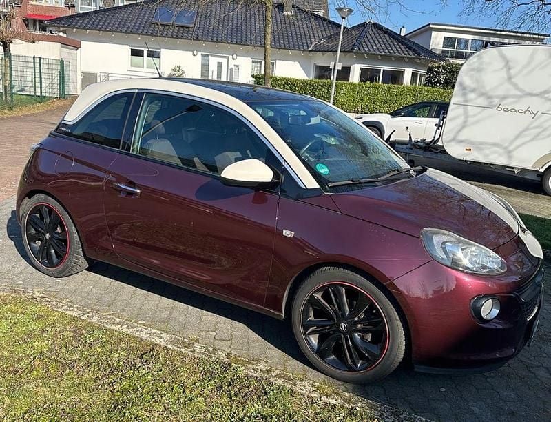 Gebraucht Opel Adam Glam 69 PS (50 kW) 2013 Rot Kleinwagen