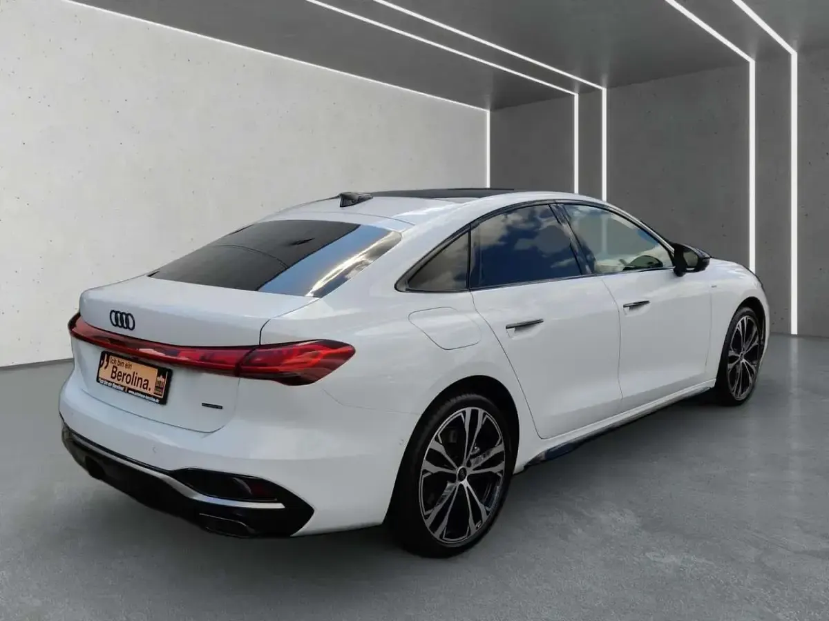 Gebraucht Audi A5 S-Line 299 PS (219 kW) 2026 Weiß Limousine