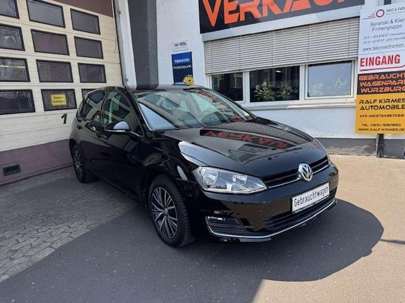 Schwarz Gebraucht 2016 VW Golf VII Allstar Limousine | 11.480 € (Fairer Preis) - Bild 1/4