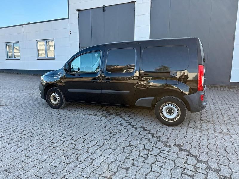 Gebraucht Mercedes Citan 109 90 PS (66 kW) 2018 Schwarz Limousine