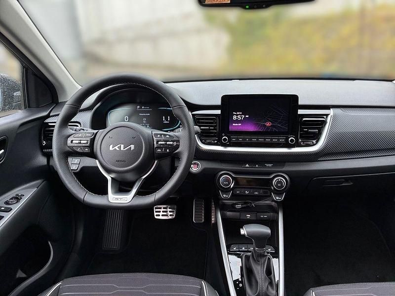 Gebraucht Kia Stonic GT-Line 101 PS (74 kW) 2025 Grau SUV