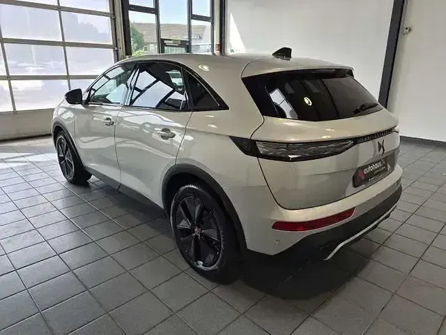 Gebraucht DS Automobiles DS7 Crossback Performance 131 PS (96 kW) 2024 Grau SUV