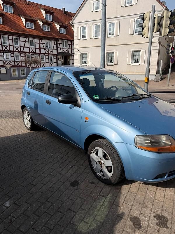 Gebraucht Chevrolet Kalos 83 PS (61 kW) 2005 Blau Kleinwagen