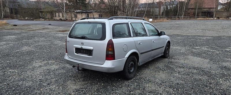 Gebraucht Opel Astra 80 PS (58 kW) 2004 Silber Kombi