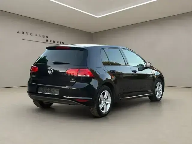Gebraucht VW Golf VII Comfortline 107 PS (78 kW) 2013 Schwarz Limousine