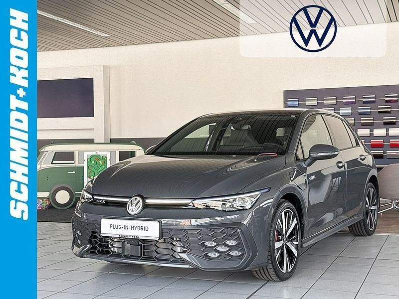 Grau Gebraucht 2024 VW Golf VIII GTE Limousine | 39.440 € (Superpreis) - Bild 1/4