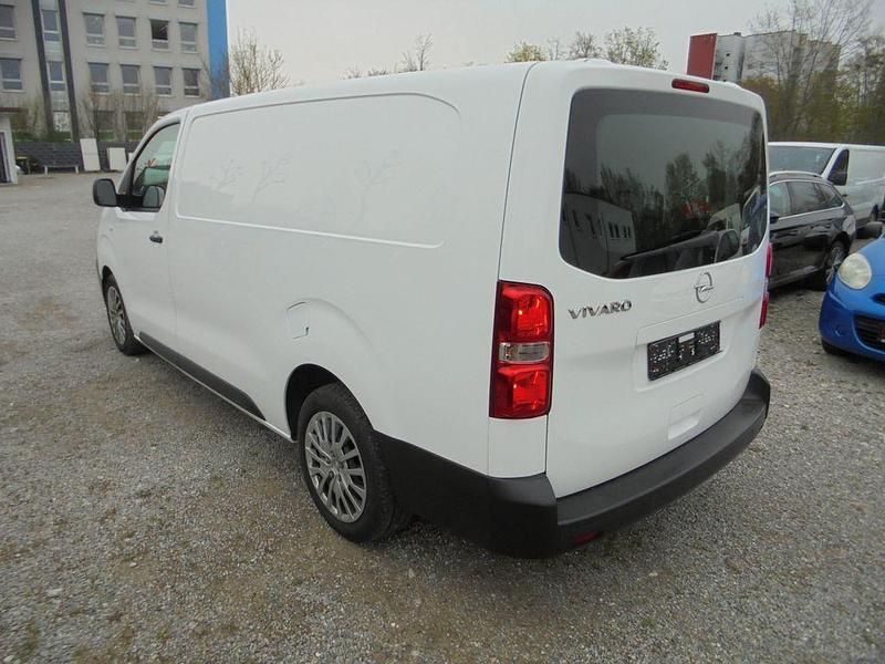 Gebraucht Opel Vivaro Edition 122 PS (89 kW) 2021 Weiß Van / Kleinbus