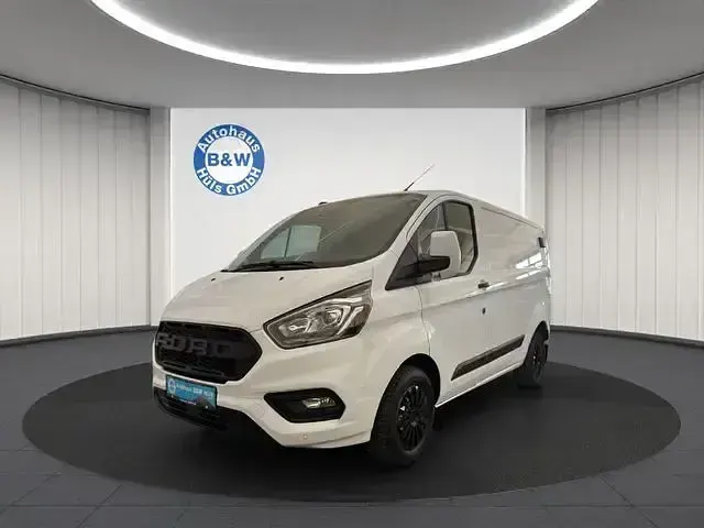 Gebraucht Ford Transit Custom Trend 131 PS (96 kW) 2022 Weiß Van / Kleinbus
