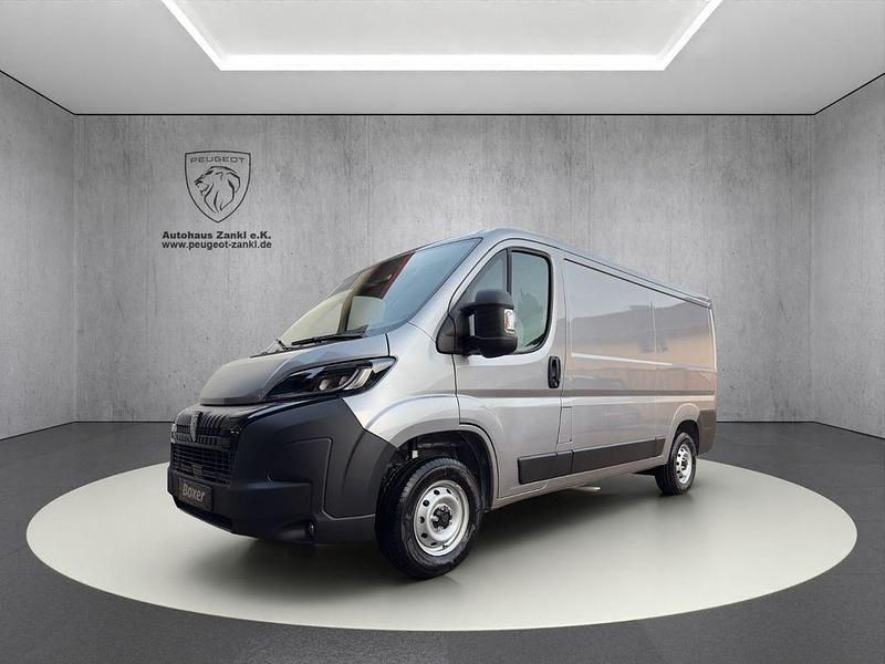 Neu Peugeot Boxer 140 PS (102 kW) 2025 Grau Van