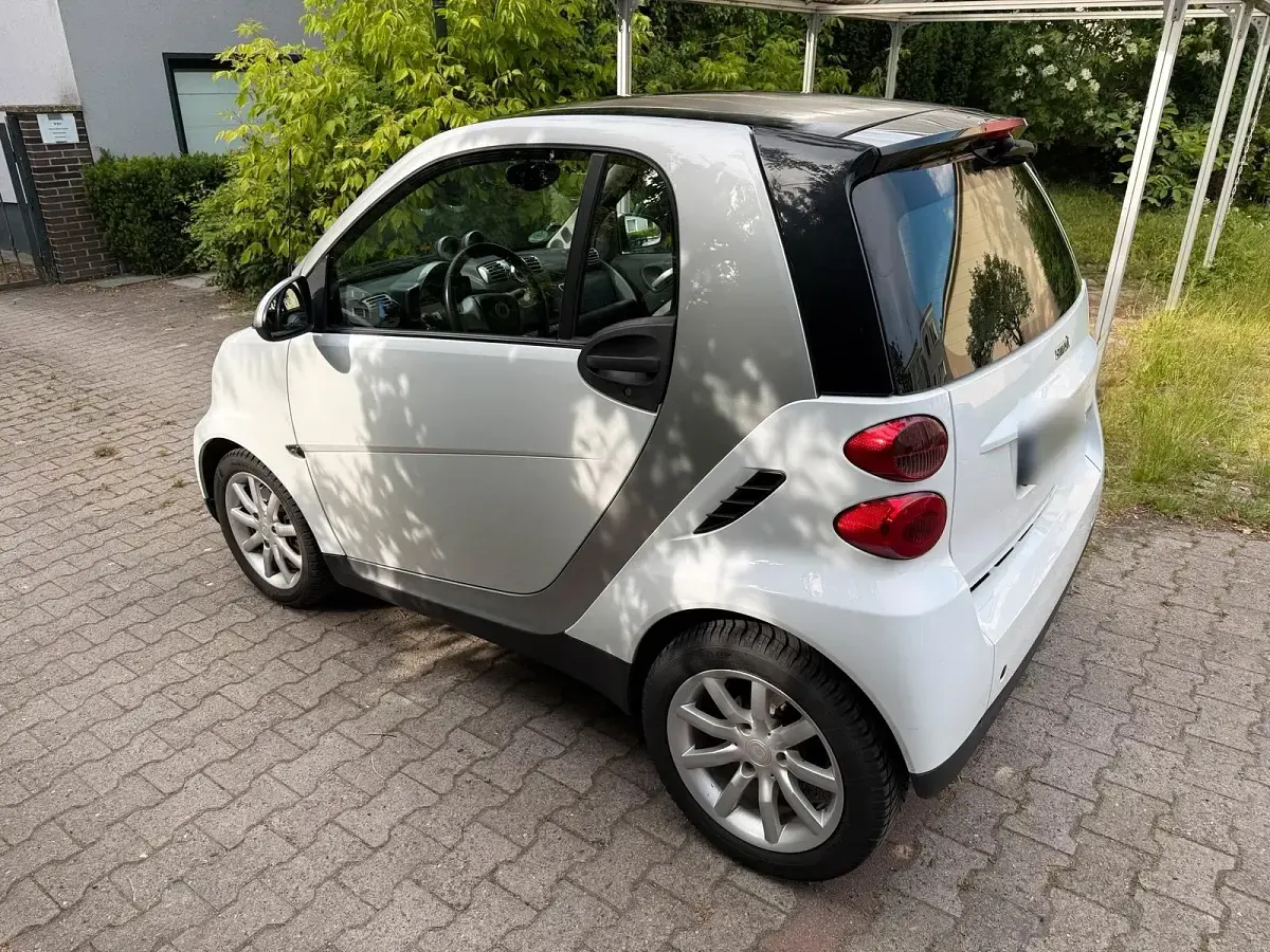 Gebraucht Smart ForTwo Coupé Passion 71 PS (52 kW) 2008 Weiß Coupé
