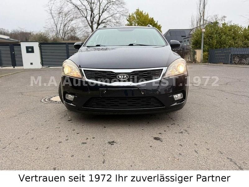 Gebraucht Kia Ceed 116 PS (85 kW) 2012 Schwarz Kleinwagen