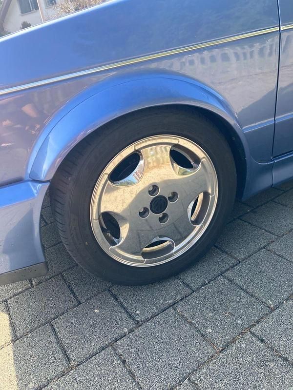 Gebraucht VW Golf Cabriolet 101 PS (74 kW) 1993 Blau Cabrio