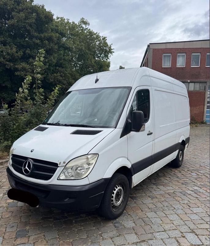Weiß Gebraucht 2008 Mercedes Sprinter Van | 7.800 € (Fairer Preis) - Bild 1/4