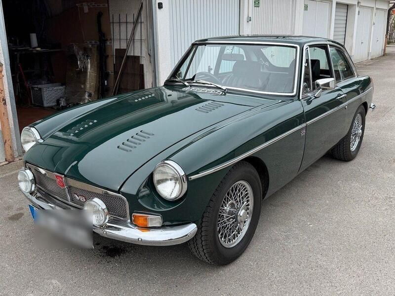 Grün Gebraucht 1974 MG B GT Coupé | 26.800 € - Bild 1/4