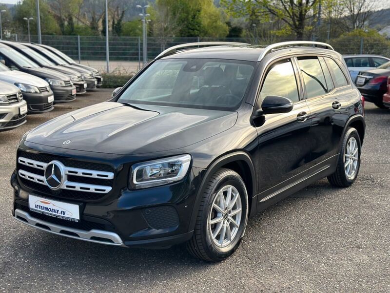 Schwarz Gebraucht 2021 Mercedes GLB180 SUV | 19.040 € (Guter Preis) - Bild 1/4