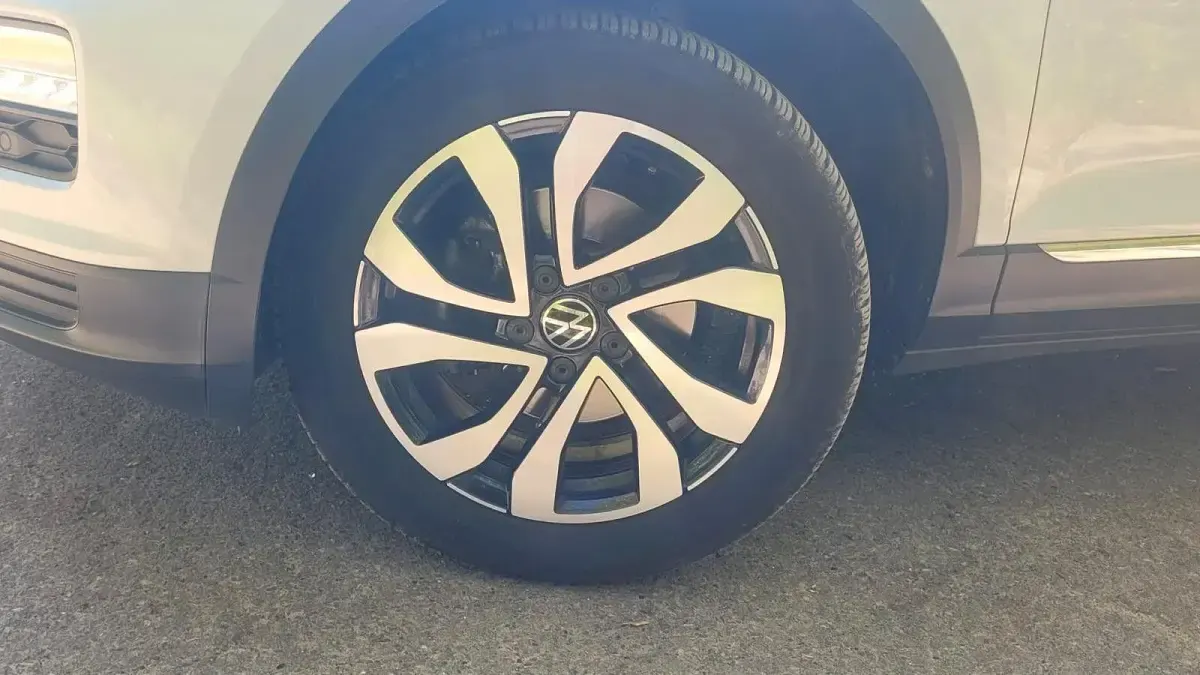 Gebraucht VW T-Roc Active 110 PS (80 kW) 2021 Weiß SUV