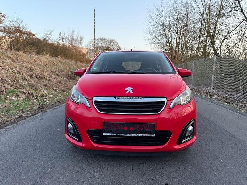 Gebraucht Peugeot 108 Active 69 PS (50 kW) 2015 Rot Kleinwagen