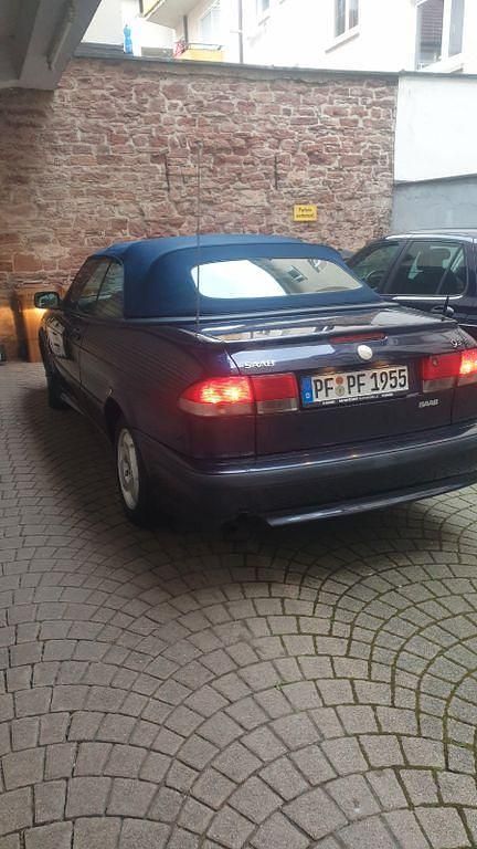 Blau Gebraucht 2001 Saab 9-3 Cabrio | 2.500 € - Bild 1/3