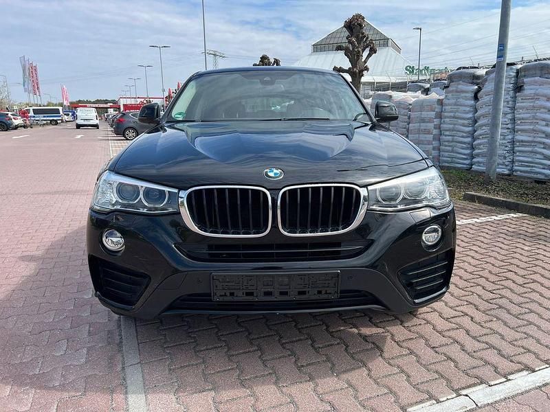 Gebraucht BMW X4 190 PS (139 kW) 2017 Schwarz SUV