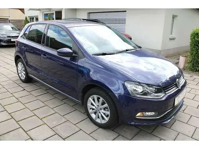 Gebraucht VW Polo Allstar 75 PS (55 kW) 2016 Blueberry (metallic) Kleinwagen