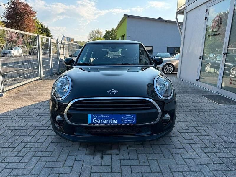 Usado Mini ONE 102 HP (75 kW) 2019 Preto Citadino