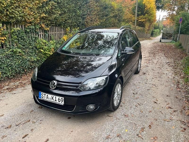 Schwarz Gebraucht 2012 VW Golf Plus Match Van / Kleinbus | 4.580 € (Guter Preis) - Bild 1/4