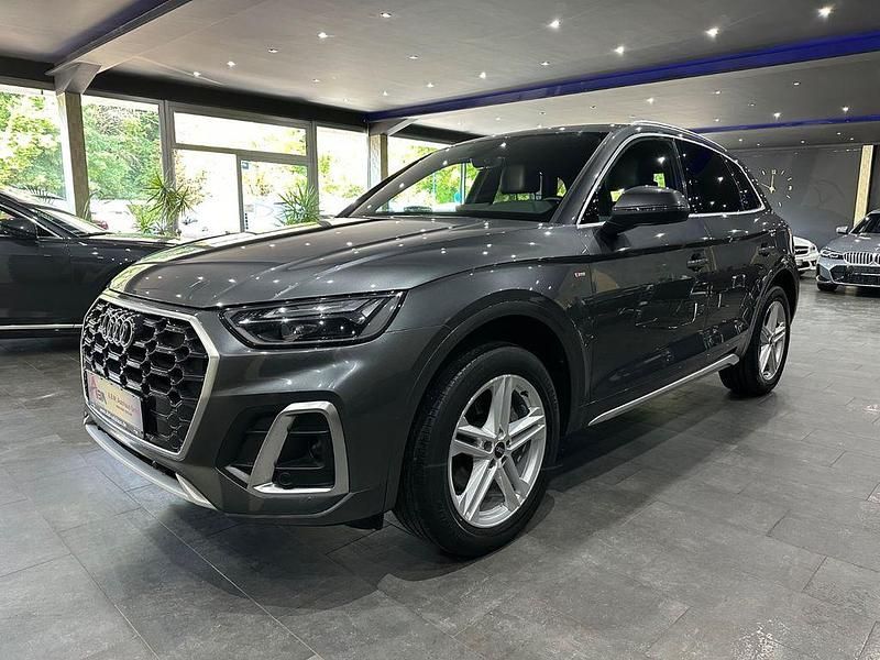 Grau Gebraucht 2022 Audi Q5 S-Line SUV | 36.990 € (Guter Preis) - Bild 1/4