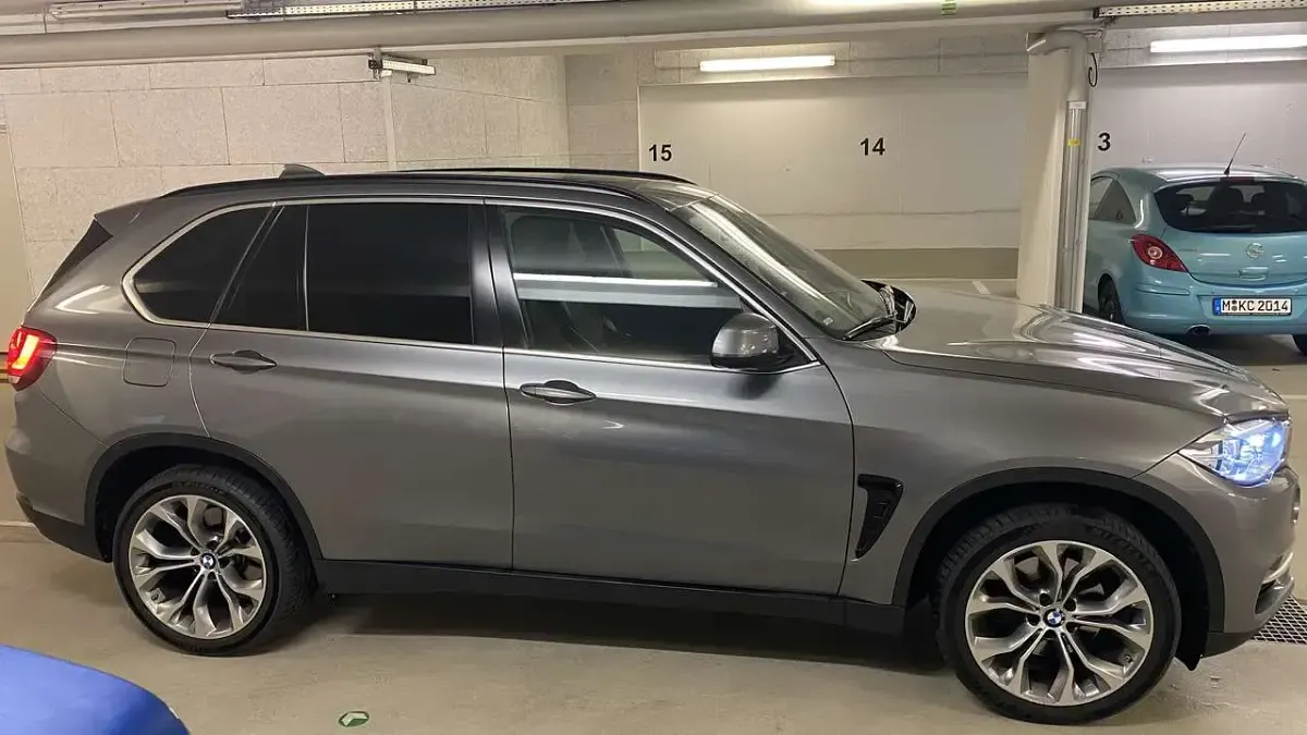 Gebraucht BMW X5 Sport Line 313 PS (230 kW) 2017 Grau SUV