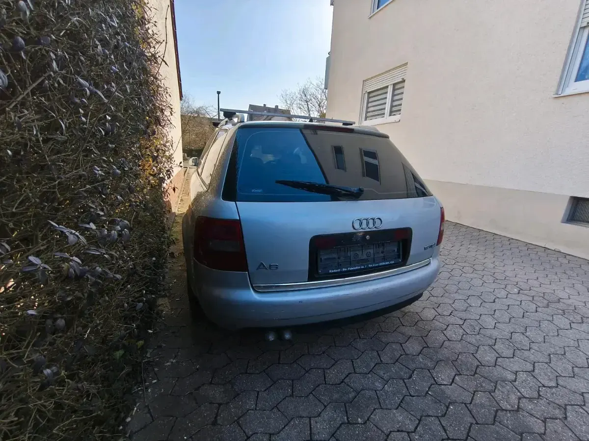 Gebraucht Audi A6 131 PS (96 kW) 2004 Grau Kombi