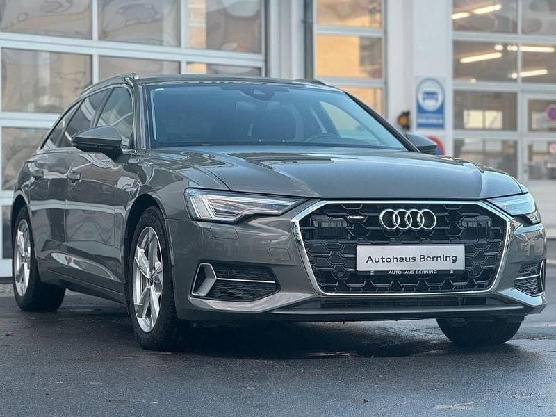 Chronosgrau metallic Gebraucht 2024 Audi A6 Sport Kombi | 40.990 € (Guter Preis) - Bild 1/4