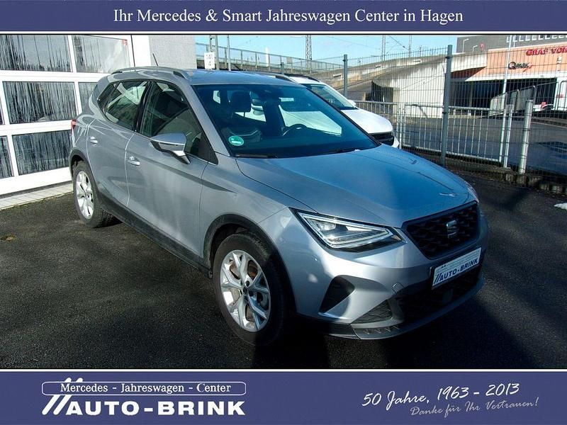 Silber Gebraucht 2023 Seat Arona FR SUV | 16.350 € (Superpreis) - Bild 1/4