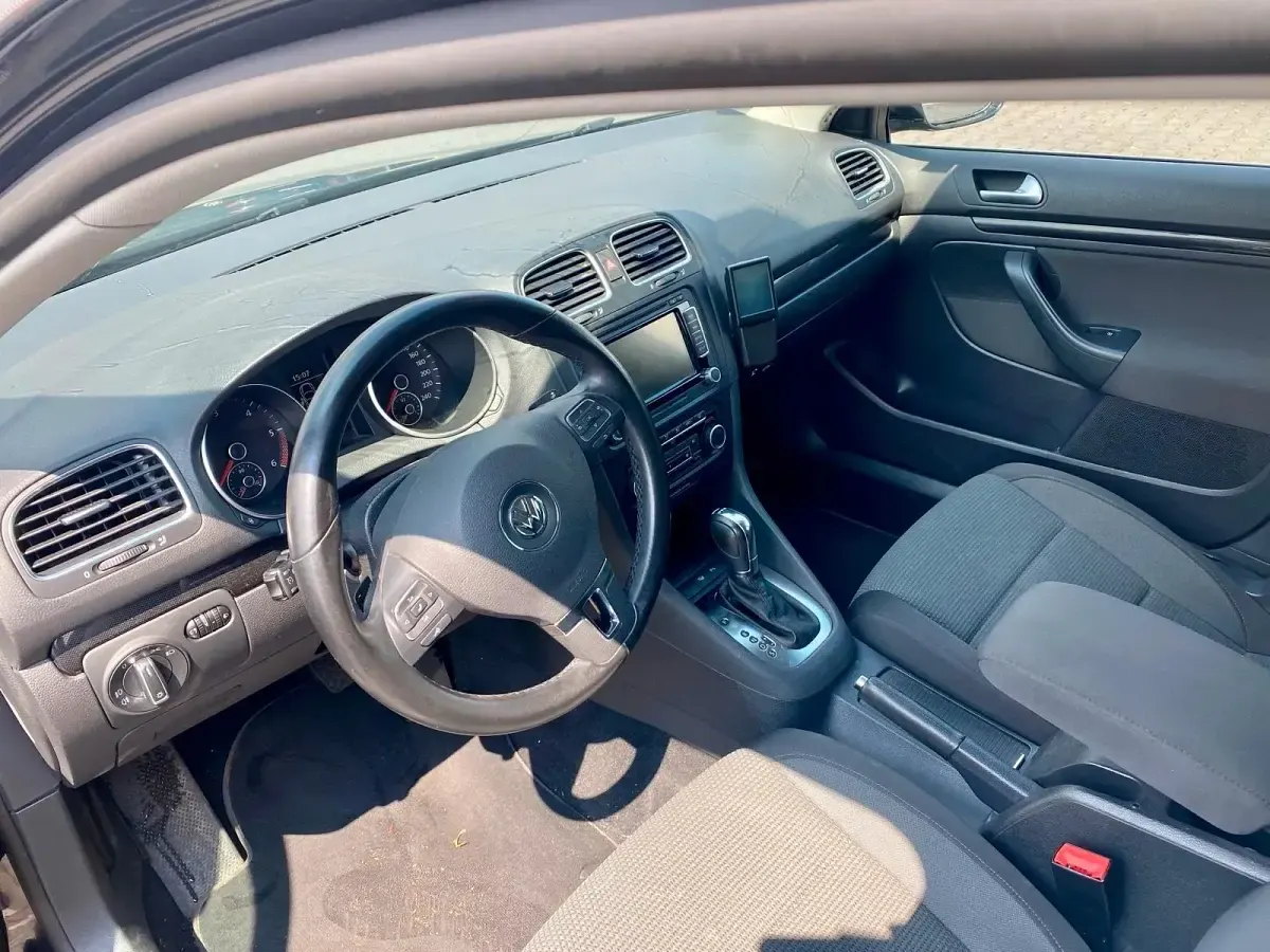Używany VW Golf VII 140 KM (102 kW) 2012 Czarny Kombi