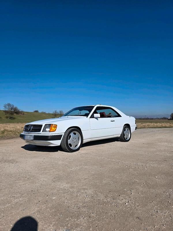 Gebraucht Mercedes E300 188 PS (138 kW) 1988 Weiß Coupé