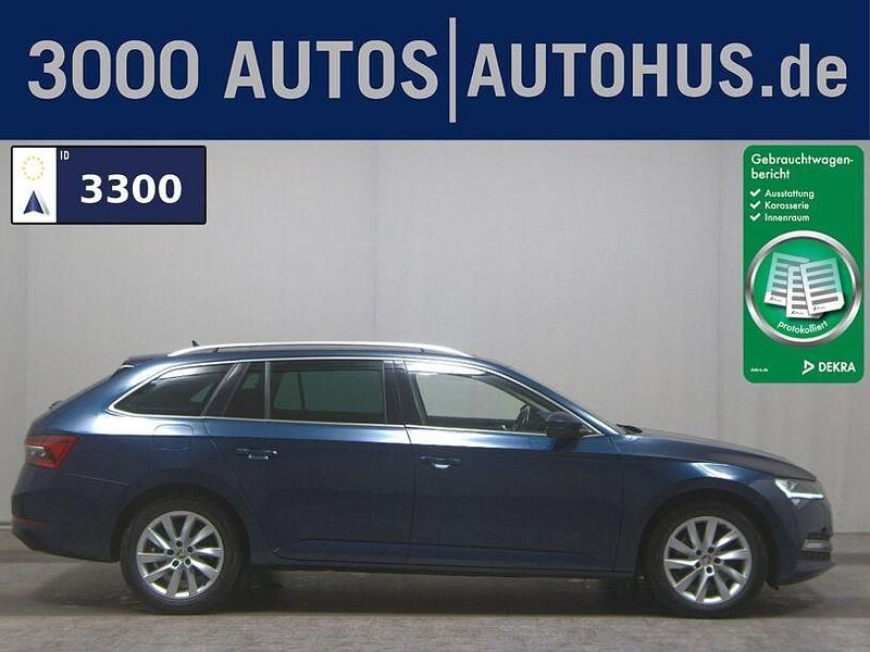 Gebraucht Skoda Superb Style 150 PS (110 kW) 2020 Blau Kombi