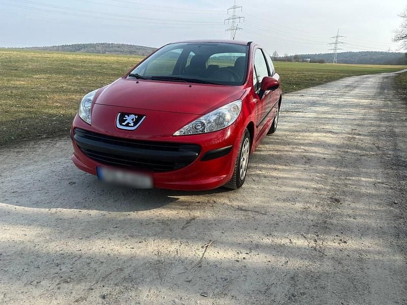 Gebraucht Peugeot 207 88 PS (64 kW) 2007 Rot Kleinwagen