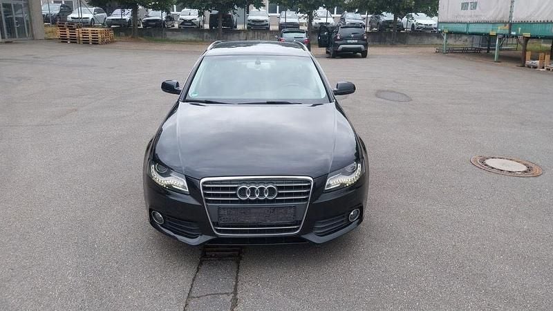 Schwarz Gebraucht 2010 Audi A4 Ambiente Kombi | 7.499 € (Fairer Preis) - Bild 1/4