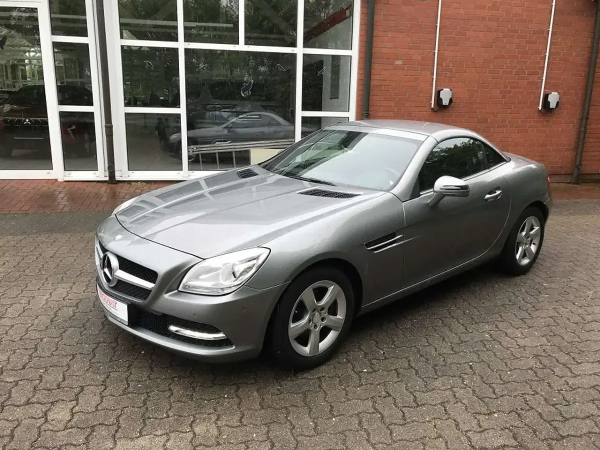 Second-hand Mercedes SLK200 184 CP (135 kW) 2012 Cabrio