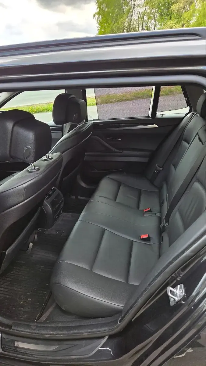 Gebraucht BMW 520 2010 Grau Kombi