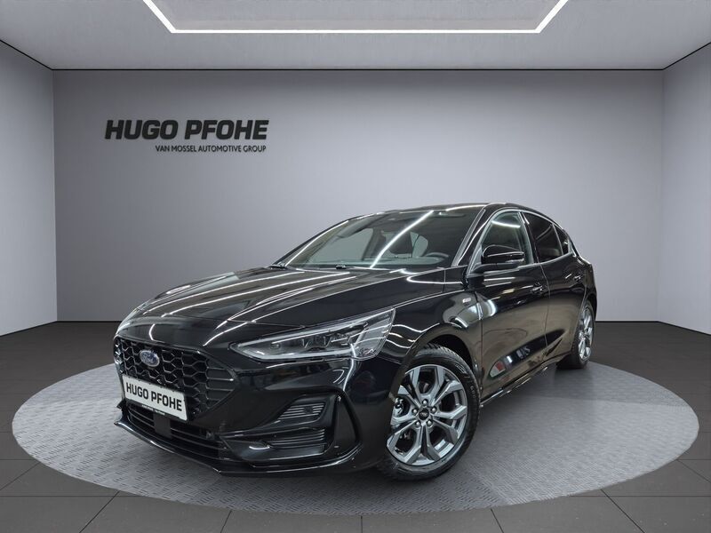 Gebraucht Ford Focus ST-Line X 155 PS (114 kW) 2024 Agate black metallic Limousine
