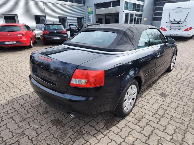 Gebraucht Audi A4 Cabriolet 163 PS (119 kW) 2005 Schwarz Cabrio