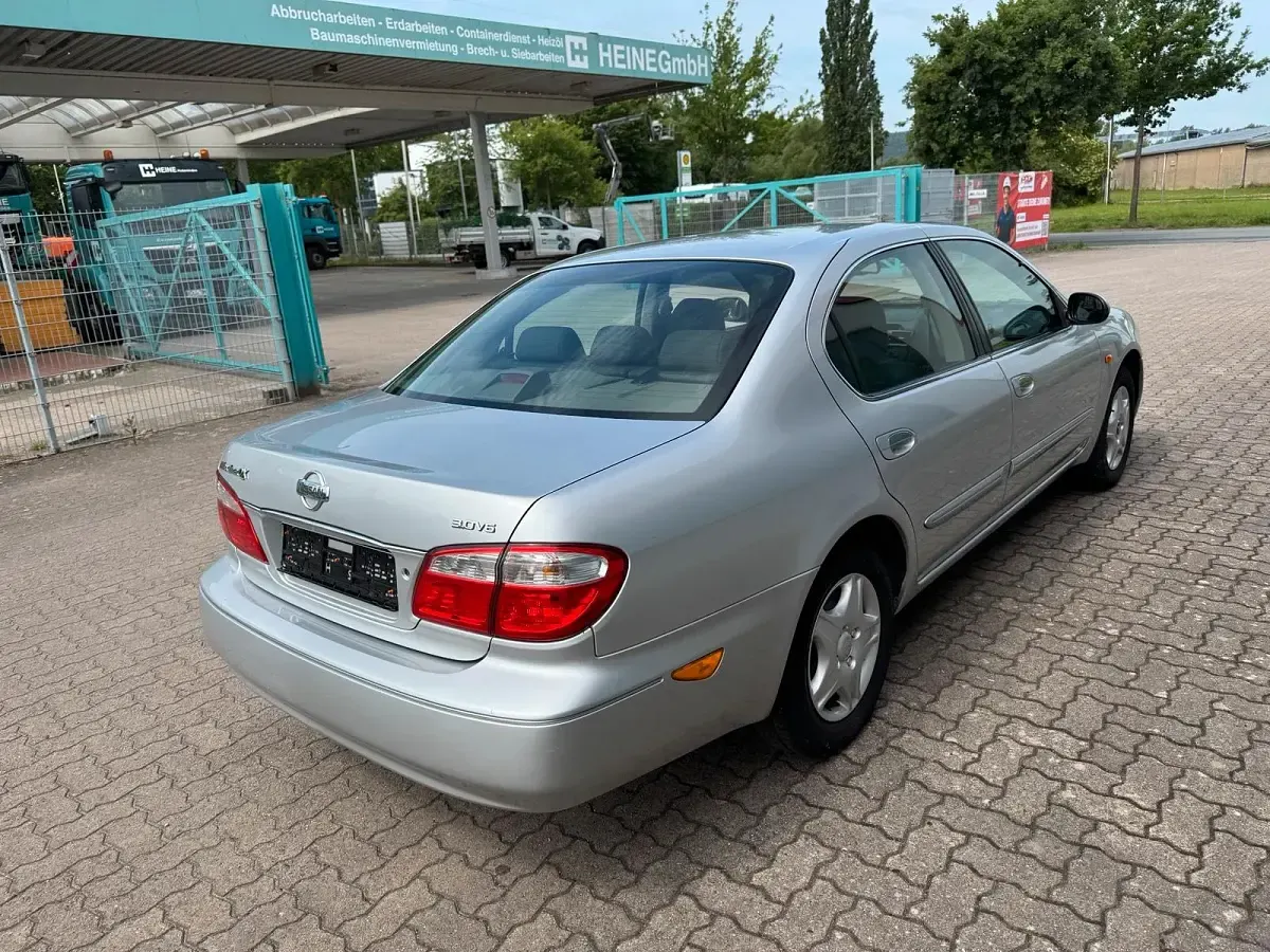 Gebraucht Nissan Maxima 200 PS (147 kW) 2001 Silber Limousine