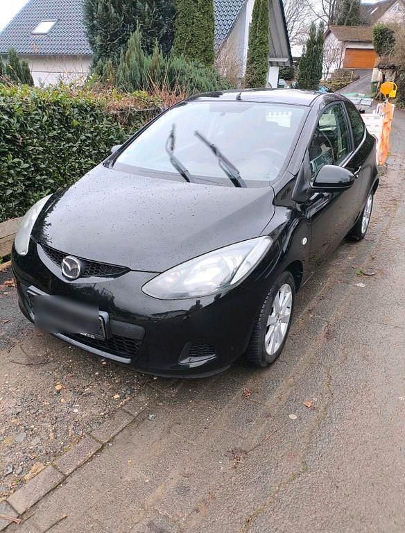 Gebraucht Mazda 2 Independence 75 PS (55 kW) 2010 Schwarz Kleinwagen