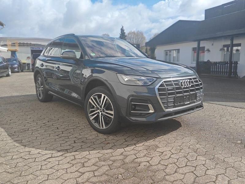 Gebraucht Audi Q5 Basis 204 PS (150 kW) 2022 Grau SUV